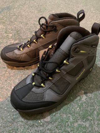 Botas montaña Quechua Forclaz talla 40