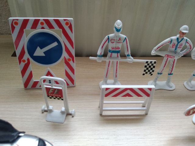 Coche de carreras y accesorios