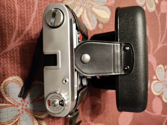 cámara vintage werlisa con funda