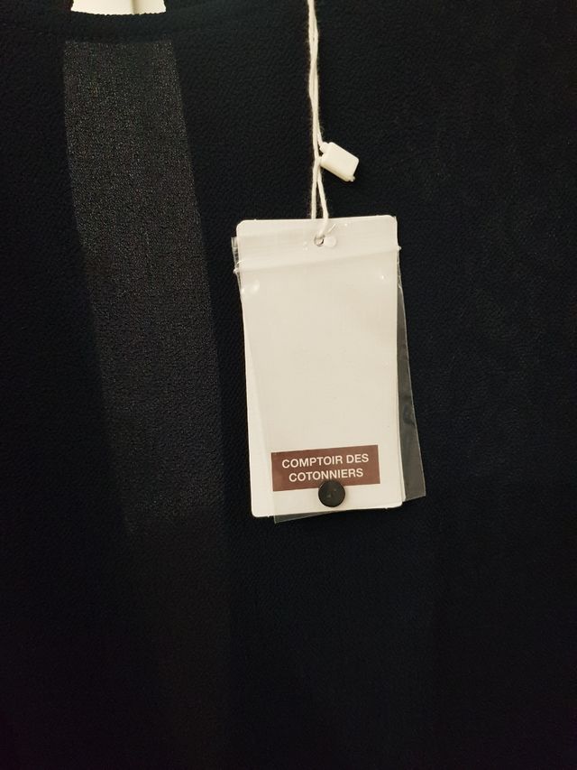 Vestido azul marino de Comptoir des cottoniers.