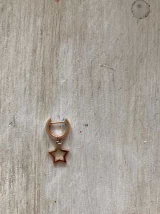 Pendiente suelto Aristocrazy