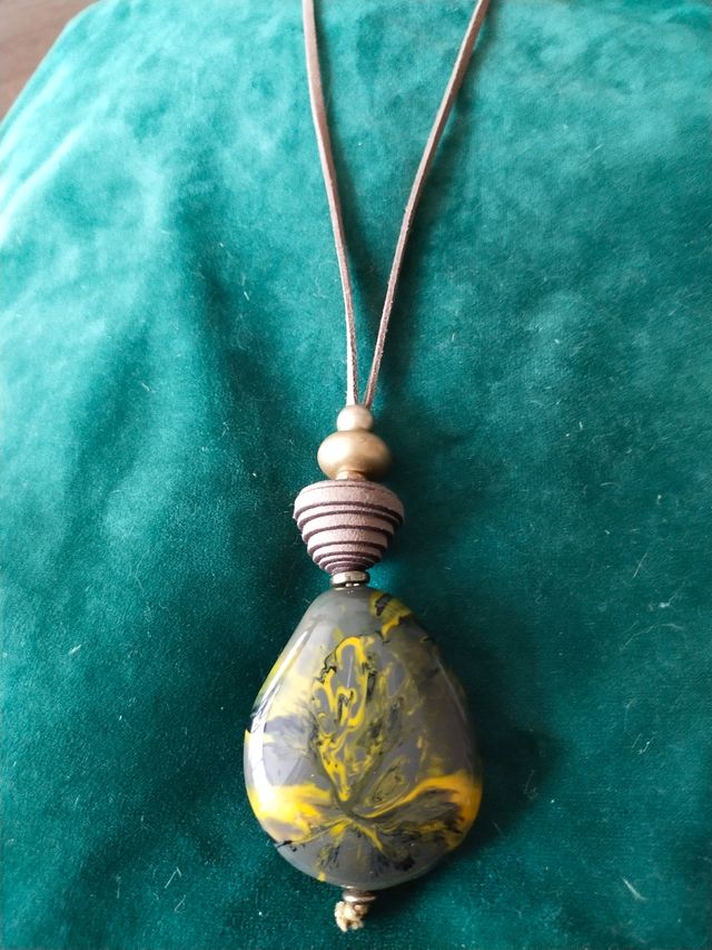 Colgante Piedra Natural " ÁGATA".