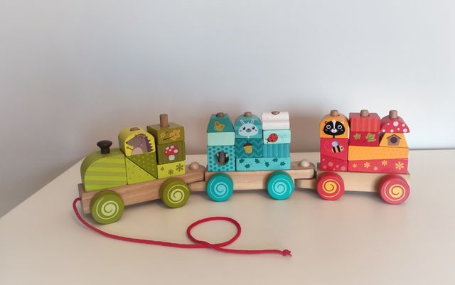 Tren de madera Eurekakids