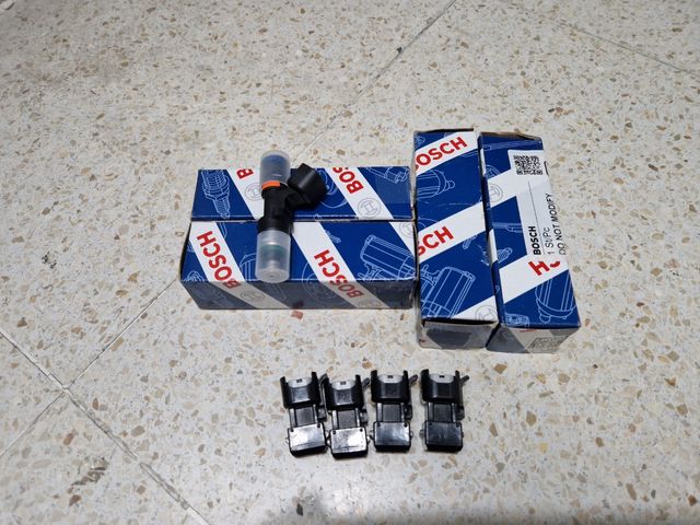 Inyectores NUEVOS Bosch 386cc 550cc  1.8T 2.7T