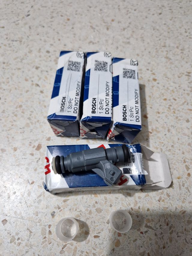 Inyectores NUEVOS Bosch 386cc 550cc  1.8T 2.7T