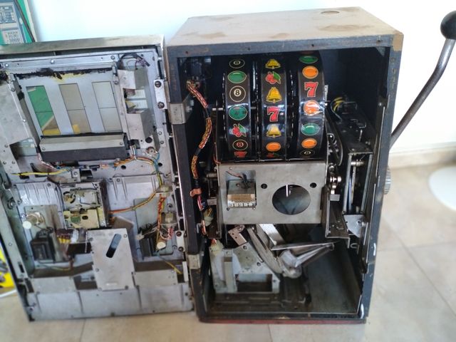 MAQUINA SLOT TRAGAPERRAS BALLY TIC TAC TOE 1964