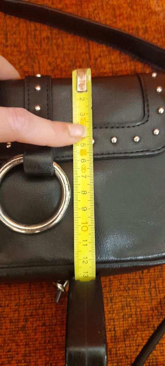 Bolso negro pequeño