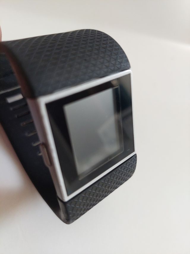 FITBIT SURGE