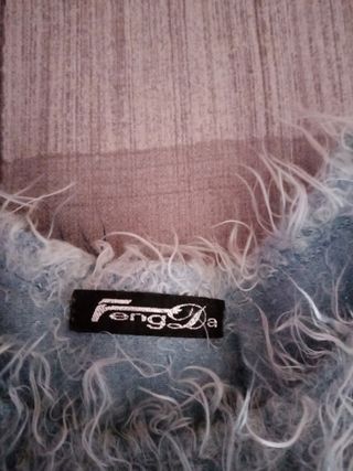 Jersey de joven,. muy moderno.