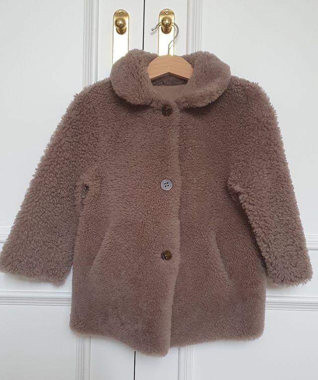 Abrigo doble faz reversible ante y borreguillo.