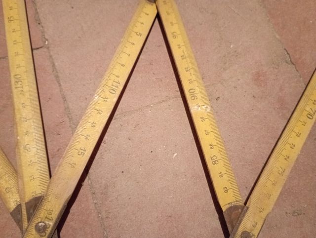 Metros de carpintero anitugos