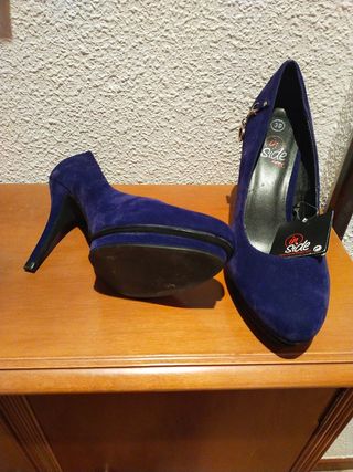 ZAPATOS TACÓN.  N°39