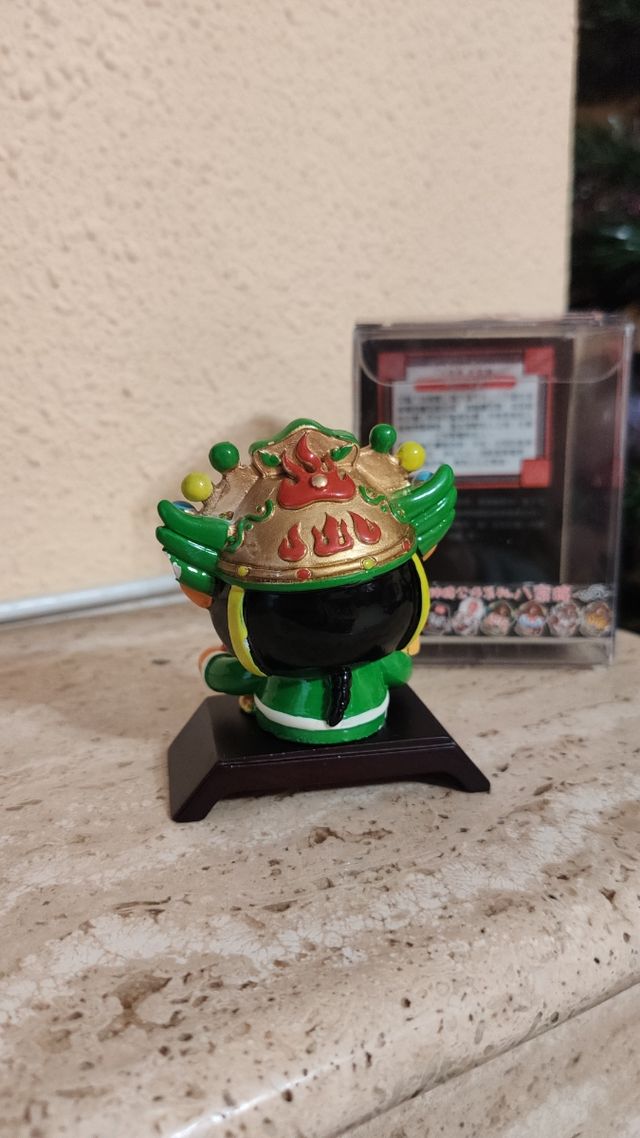 ANTIGUA FIGURA DE TAIWÁN DIOS