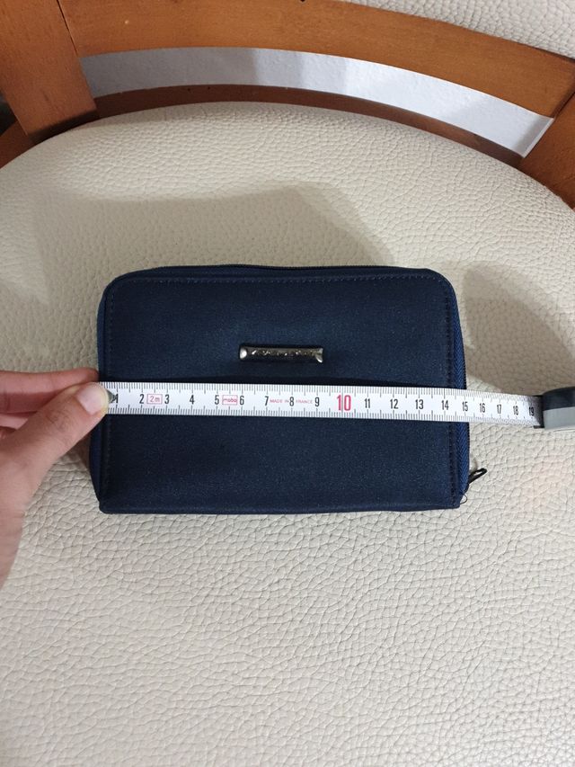 CARTERA MUJER COLOR AZUL MARINO