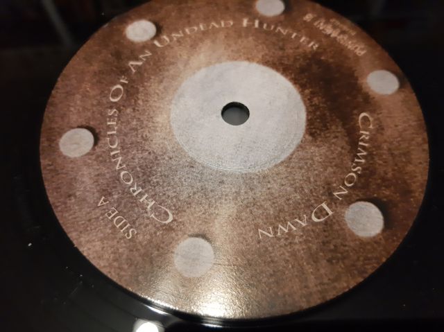 CRIMSON DAWN -CHRONICLES OF AN UNDEAD HUNTER-