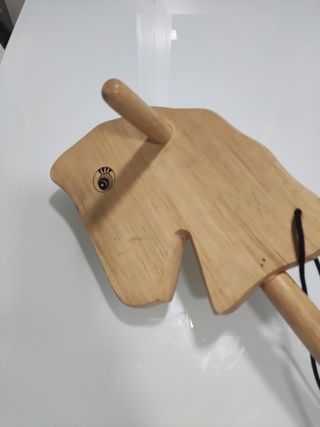 Caballo de madera  y puzzles 