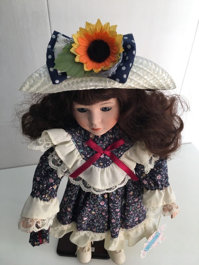 The Colección Promenade, Beatrice