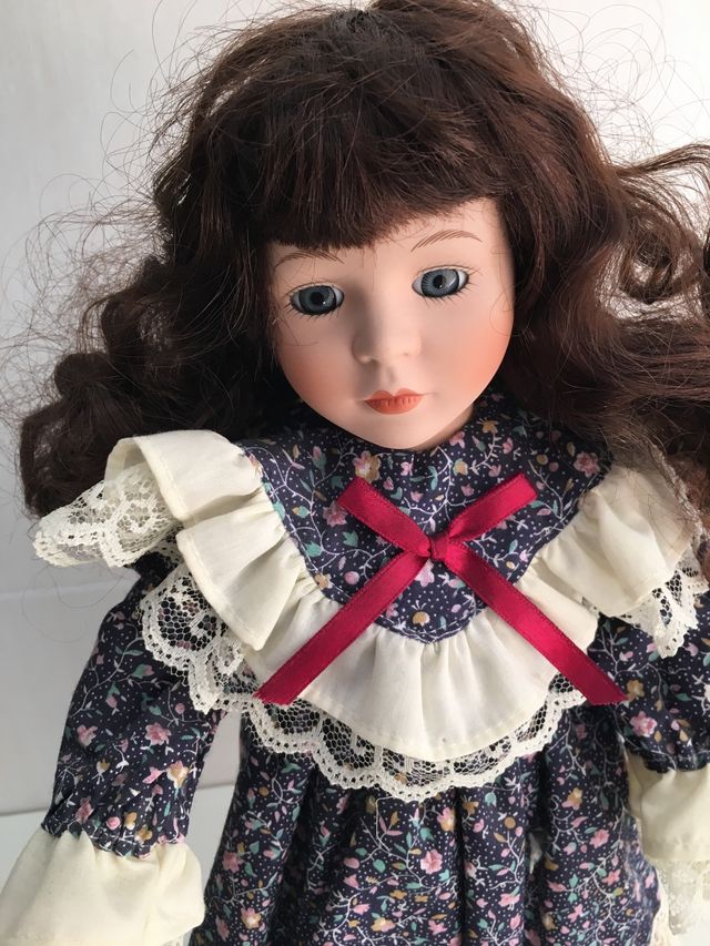 The Colección Promenade, Beatrice