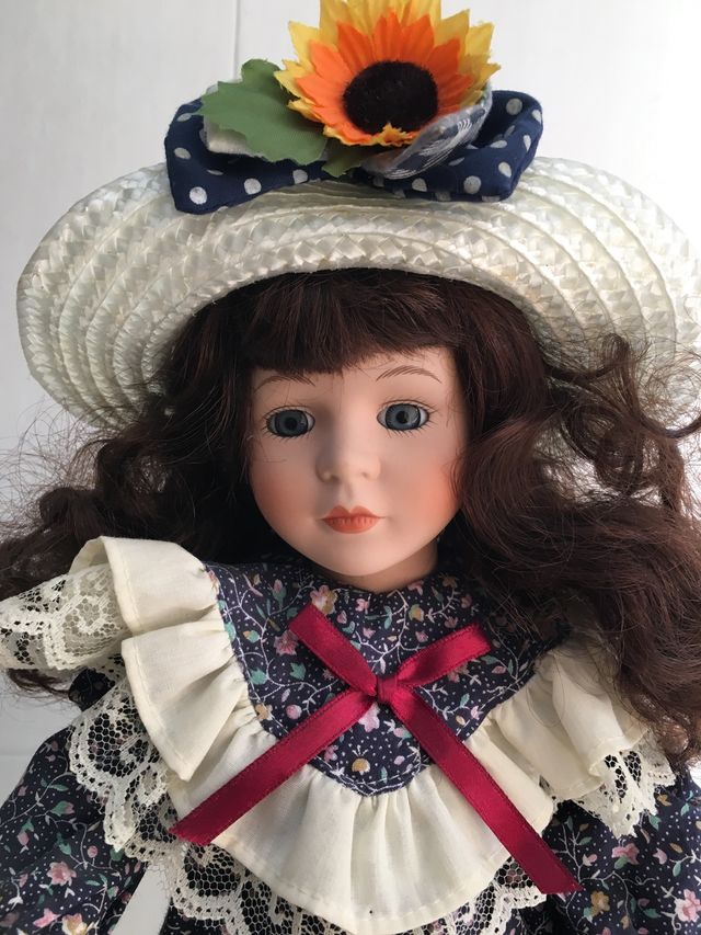 The Colección Promenade, Beatrice