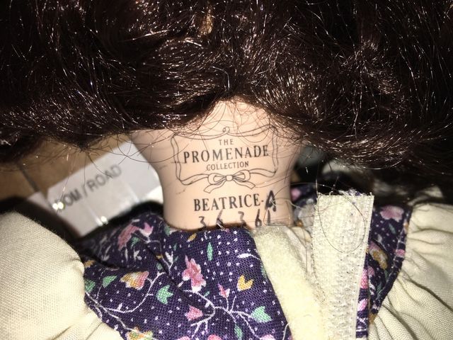 The Colección Promenade, Beatrice