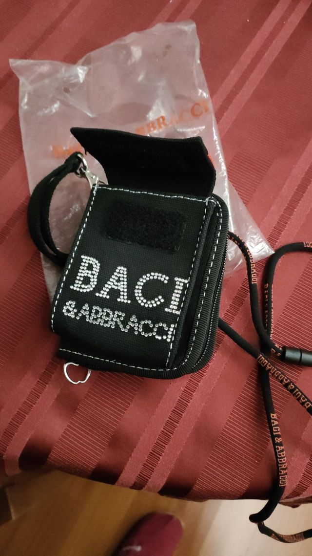 Portamonete tracolla Baci & Abbracci