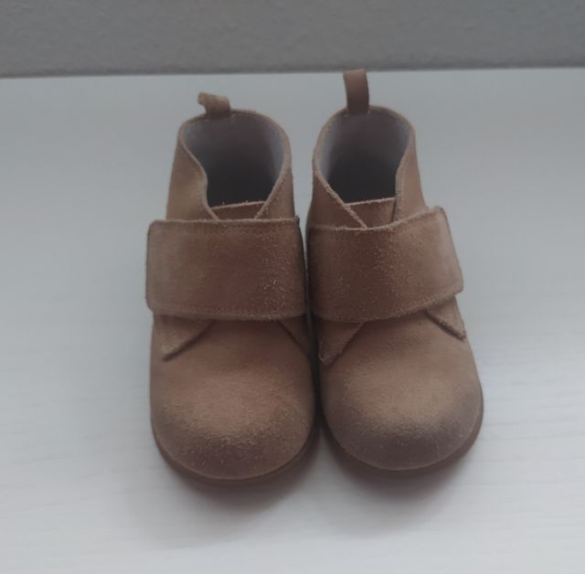 Botas bebé camel