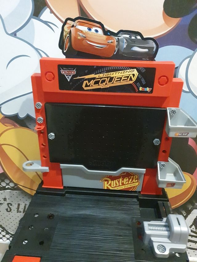 Banco de trabajo de Cars