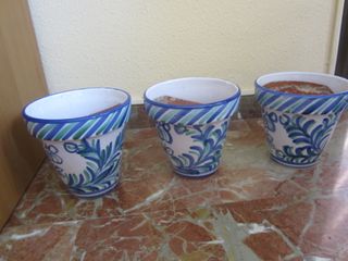 FIORIERE ANTICHE IN CERAMICA GRANATA 