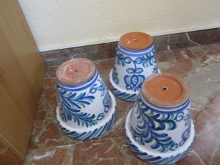 FIORIERE ANTICHE IN CERAMICA GRANATA 