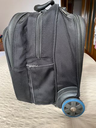 Trolley ordenador 17" Kesington