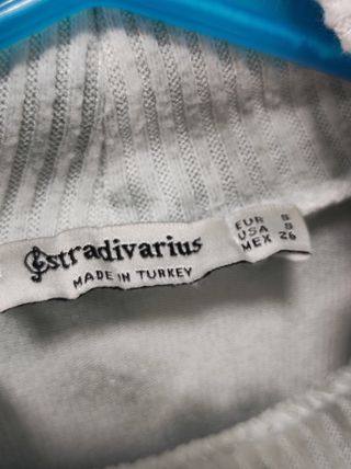 Jersey de cuello de Stradivarius
