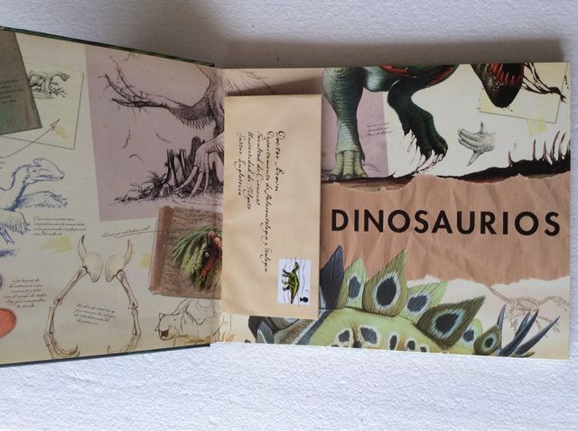 Dinosaurios Libro interactivo, Montena + Póster
