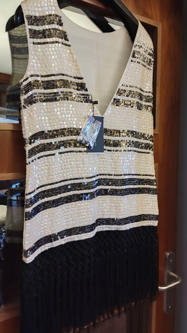 Maravilloso vestido de lentejuelas 