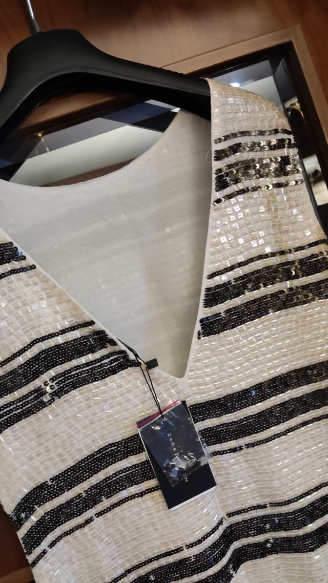 Maravilloso vestido de lentejuelas 