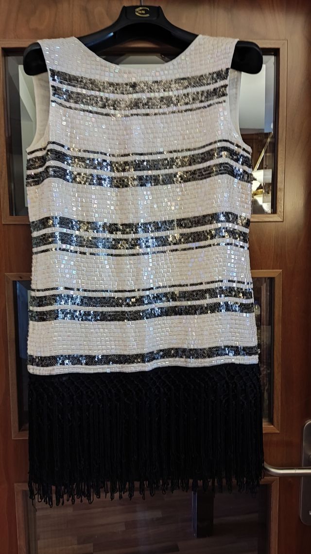 Maravilloso vestido de lentejuelas 