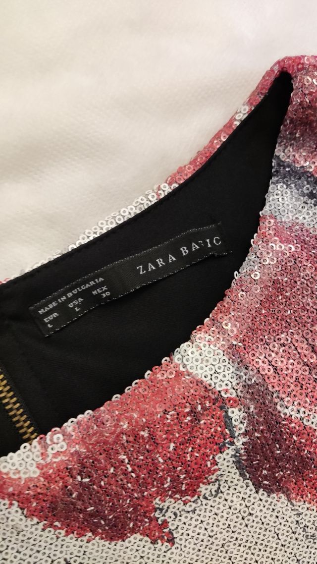 Vestido floral de lentejuelas 