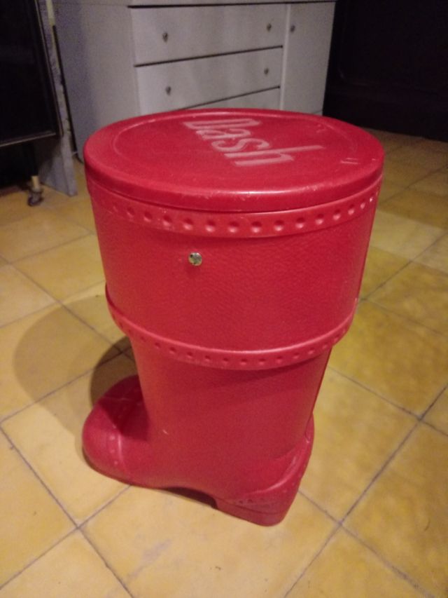 Bota Navideña/ Tamburete / Contenedor