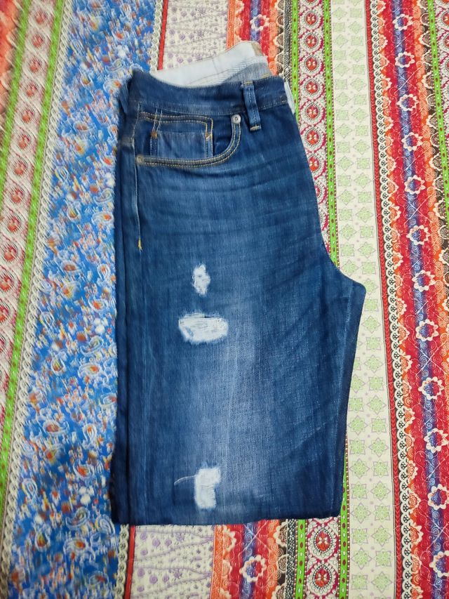 VAQUERO TALLA 44 , 15€)