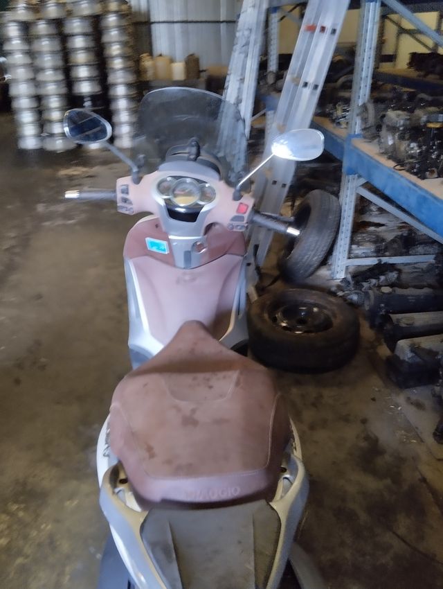 Despiece Piaggio Beverly 300 IE 2015