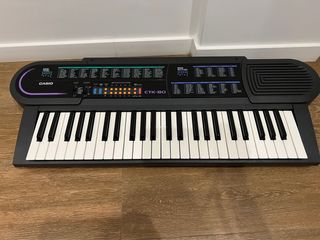 CASIO CTK-80 卓上キーボード(多種楽器)