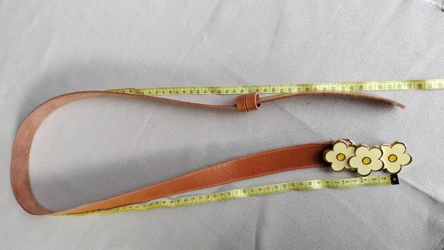 Cinturon de piel 113 cm