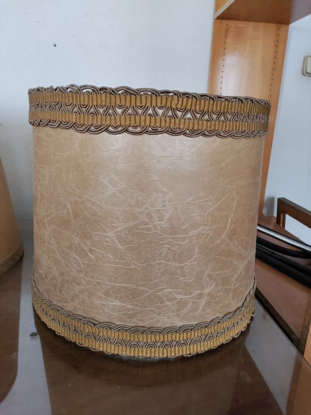 pantalla lámpara antigua