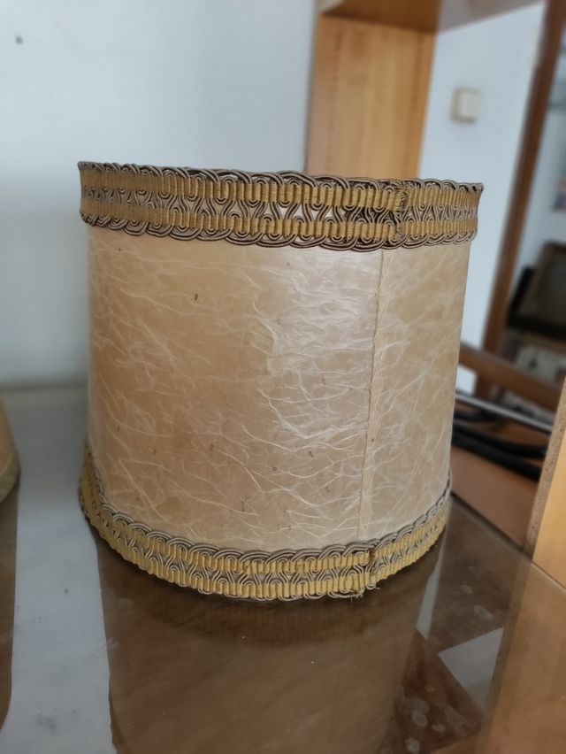 pantalla lámpara antigua