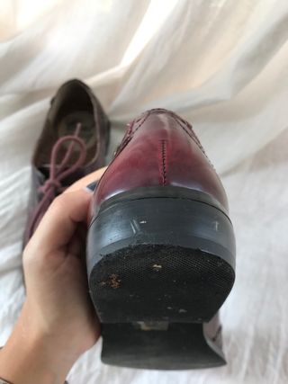 Zapato charol estilo Oxford