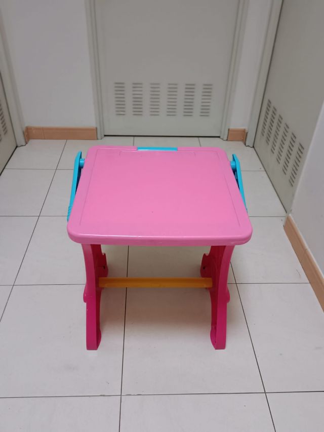 Mesa escritorio-pizarra