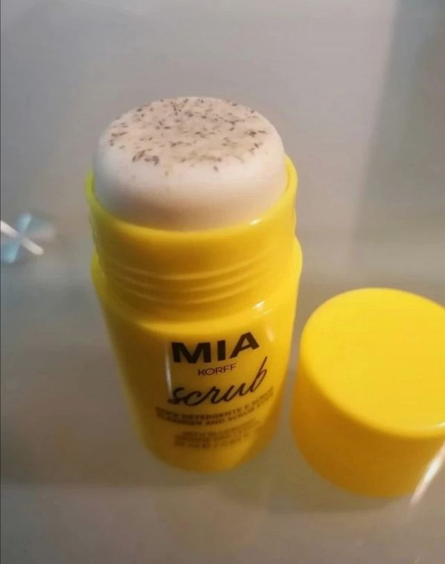 Scrub e detergente in stick