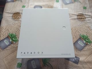 Kit centrale di allarme autonomo Paradox Spectra