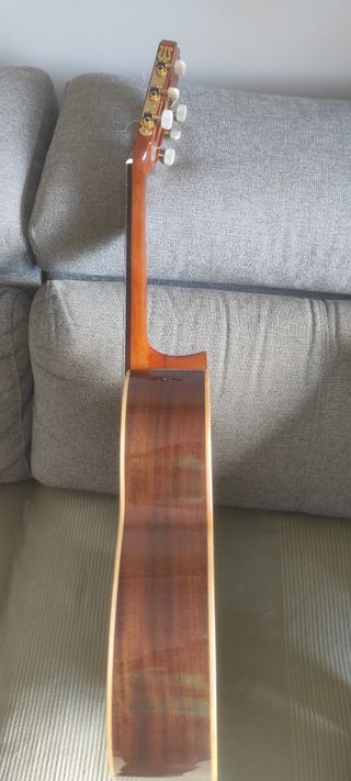 Guitarra clásica para niños 7 a 9 años