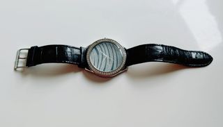 Reloj negro Guess