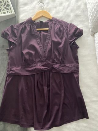 Camisa premamá berenjena